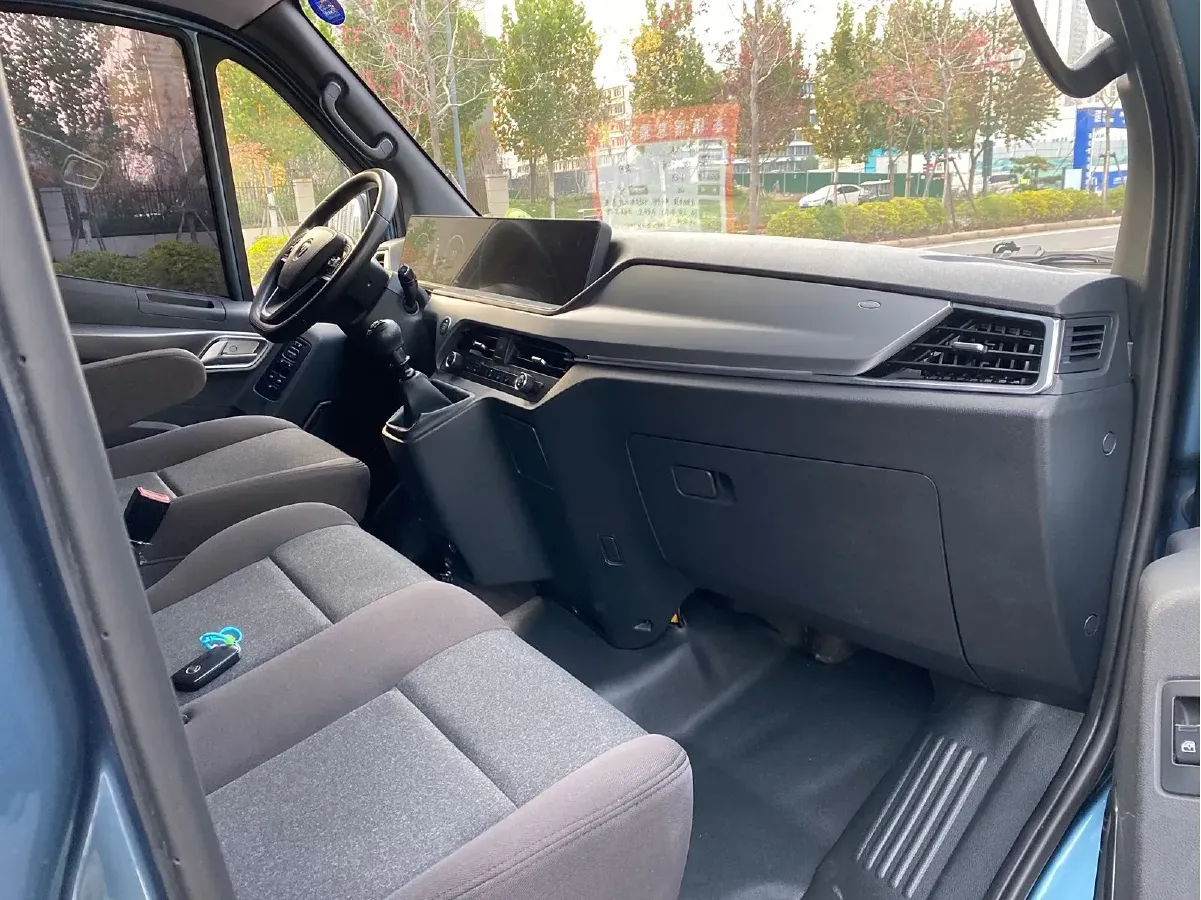 2023 Foton TuYaNuo DaMai 2.0T 150HP L4 6MT,autocango,china used car exporter,china ev exporter,chinese used car exporter,chinese used ev exporter