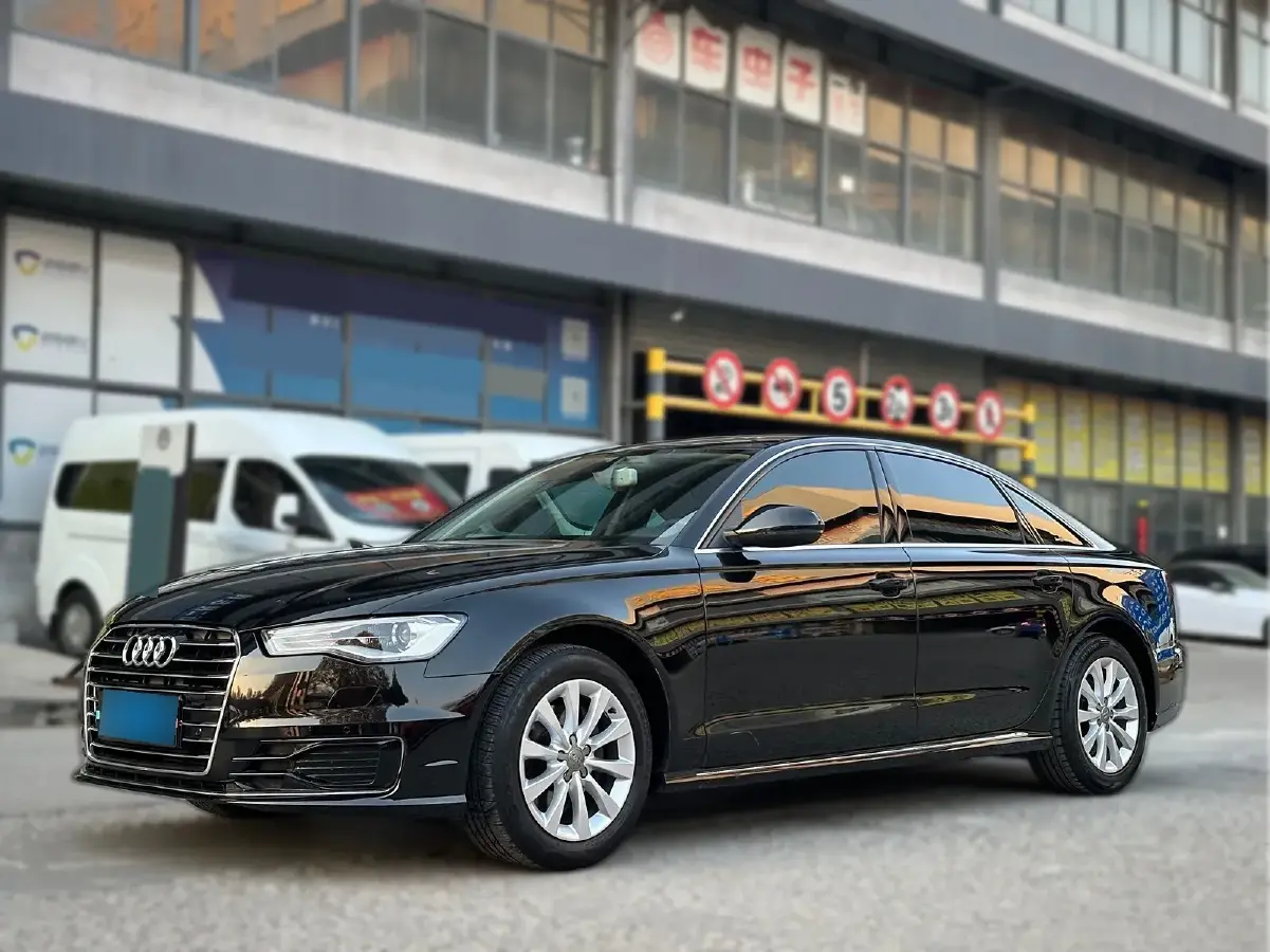 2017 Audi A6L 1.8T 190HP L4 7DCT