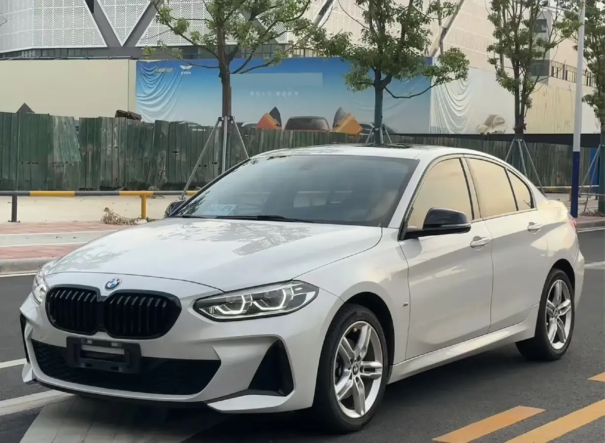 2021 BMW 1 Series 1.5T 140HP L3 7DCT