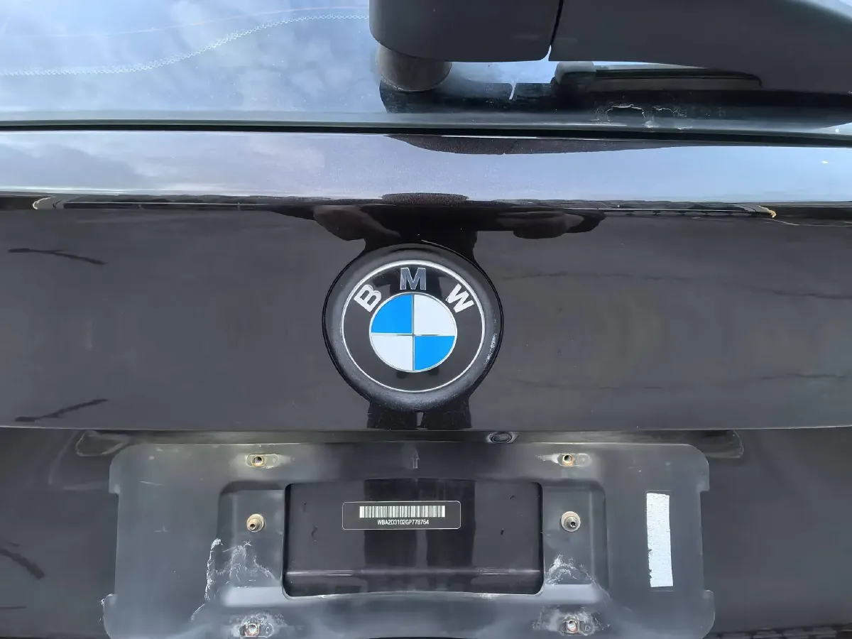 2015 BMW 2 Series SUV 1.5T 136HP L3 6AT,autocango,china used car exporter,china ev exporter,chinese used car exporter,chinese used ev exporter