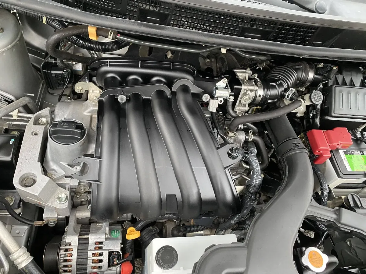 2010 Nissan Livina 1.6L 105HP L4 4AT,autocango,china used car exporter,china ev exporter,chinese used car exporter,chinese used ev exporter