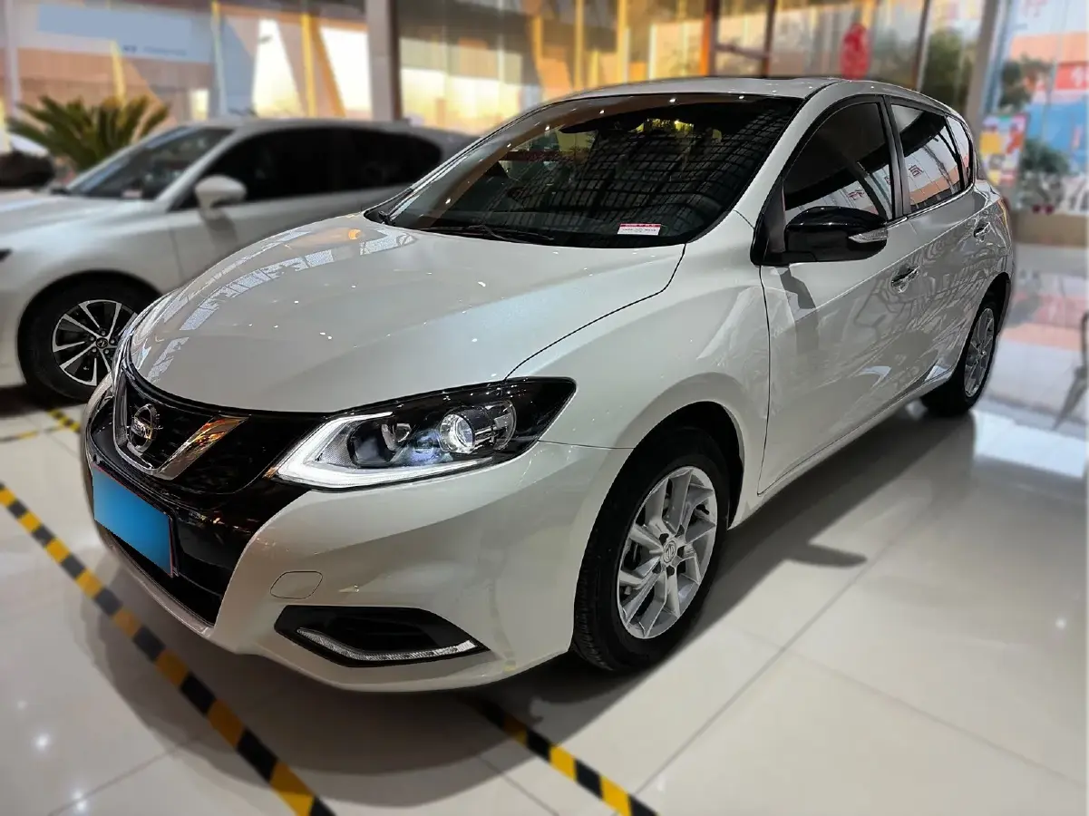 2021 Nissan Tiida 1.6L 122HP L4 CVT