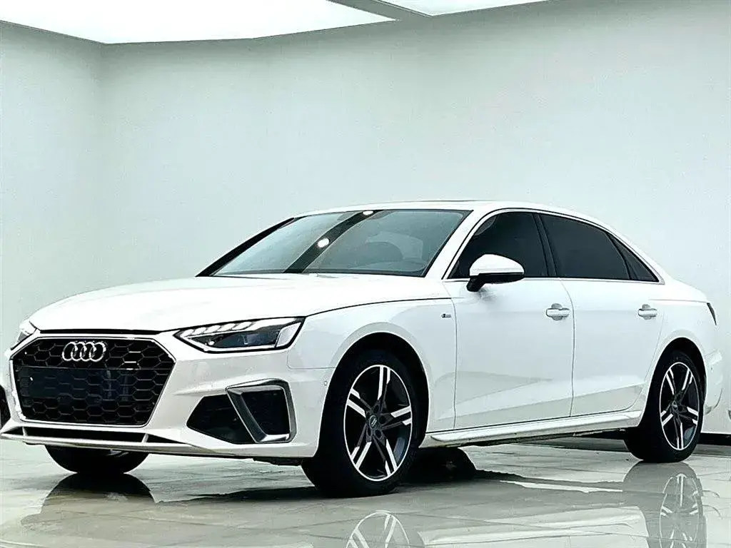 2020 Audi A4L 2.0T 190HP L4 7DCT
