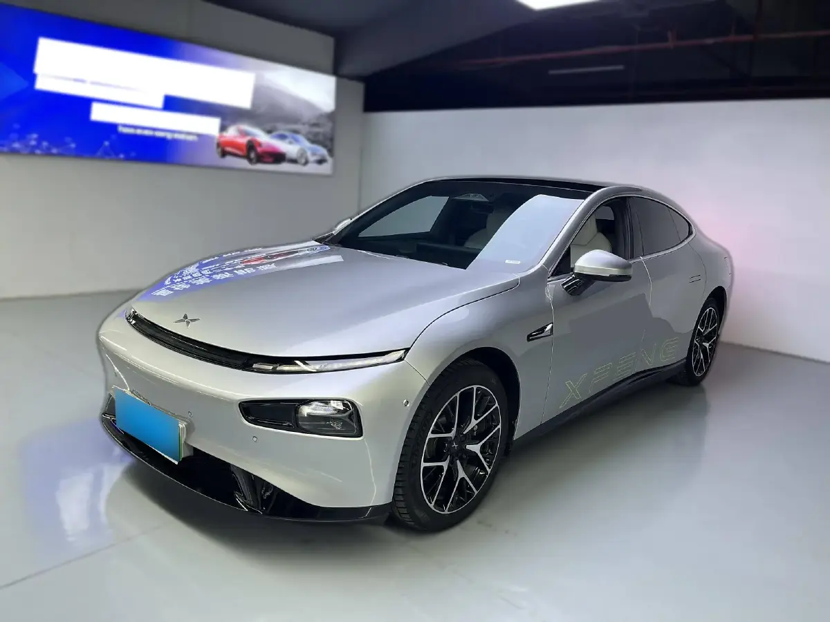 2024 Xpeng P7 BEV 64.4KWH