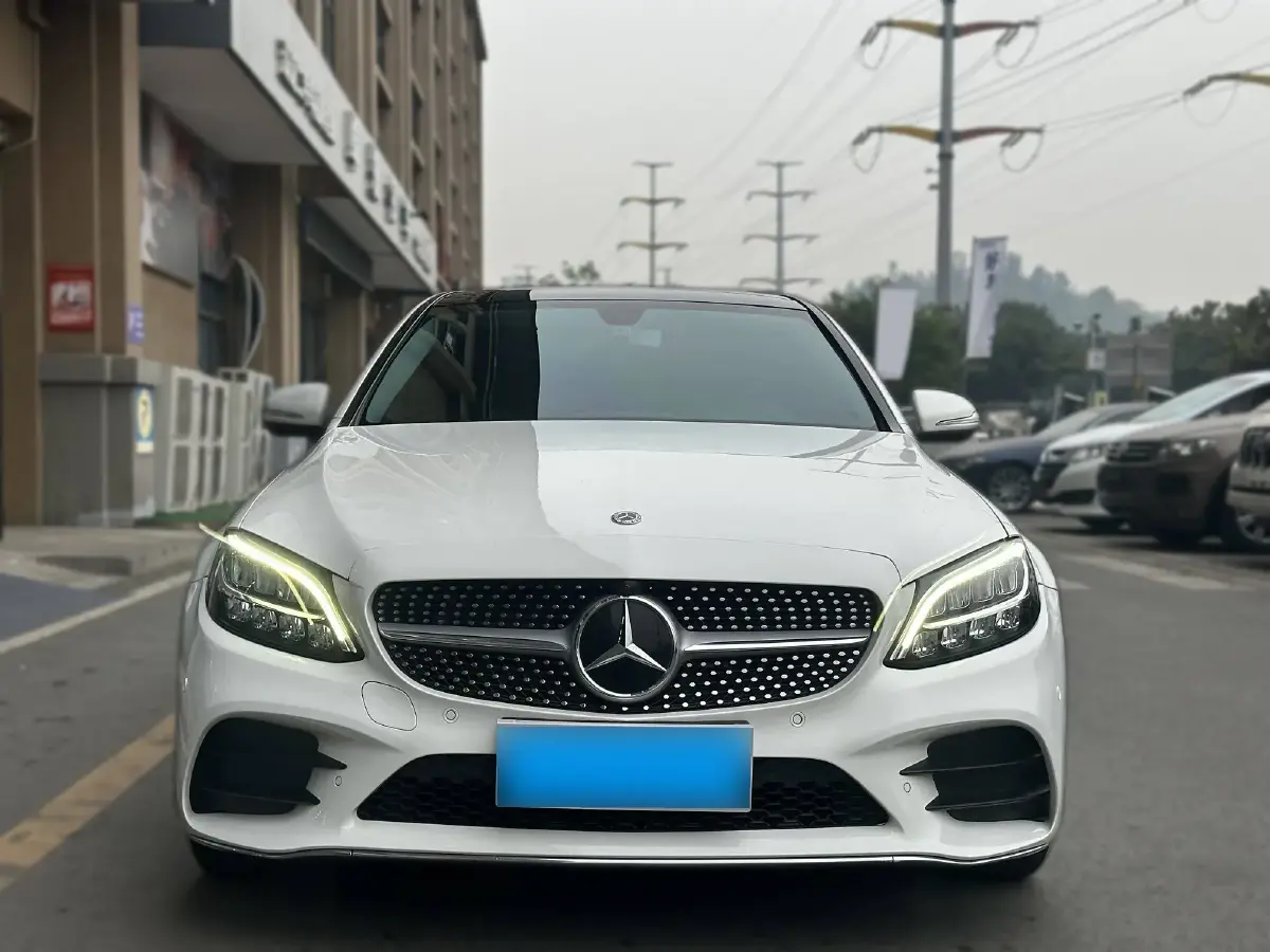 2019 Mercedes-Benz C Class 1.5T 184HP L4 9AT