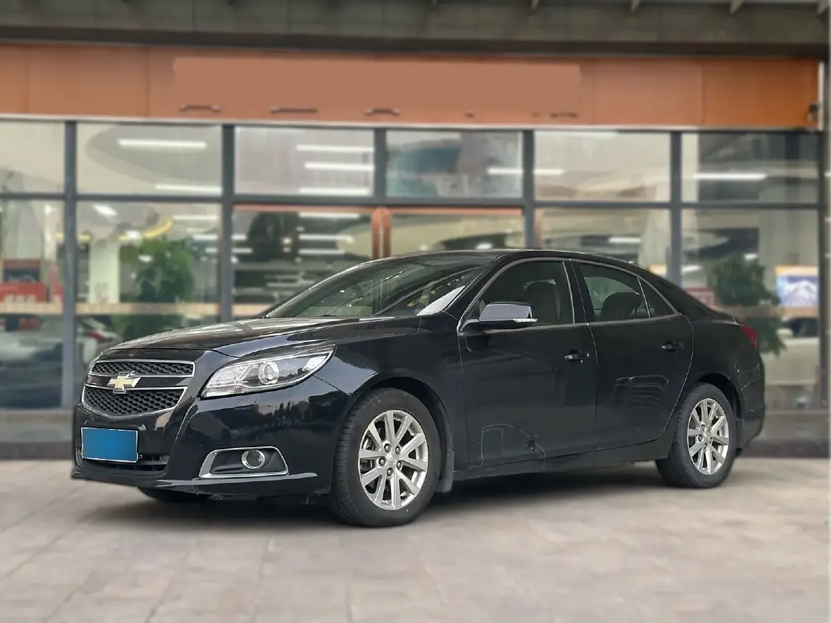 2014 Chevrolet Malibu 2.0L 154HP L4 6AT