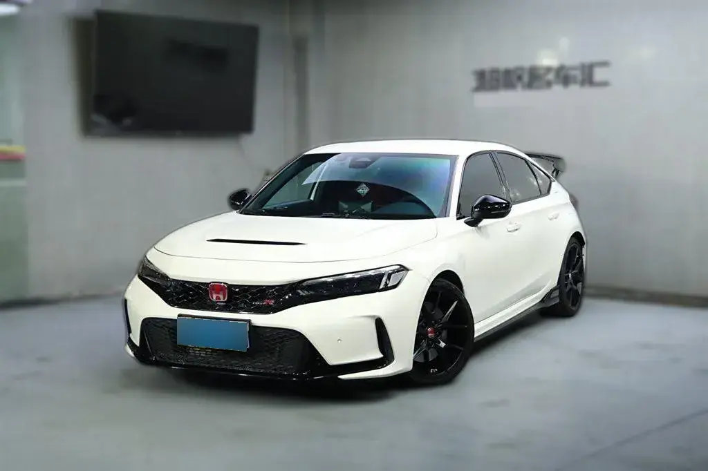 2023 Honda Civic 2.0T 300HP L4 6MT