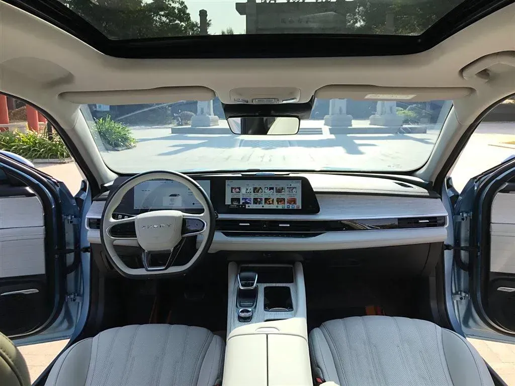 2024 Chery FulwinA8 1.5T 156HP L4 1DHT PHEV 18.3KWH,autocango,china used car exporter,china ev exporter,chinese used car exporter,chinese used ev exporter