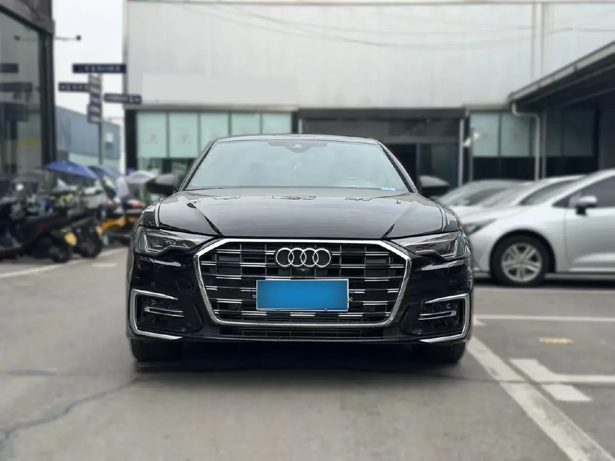 2023 Audi A6L 2.0T 245HP L4 7DCT