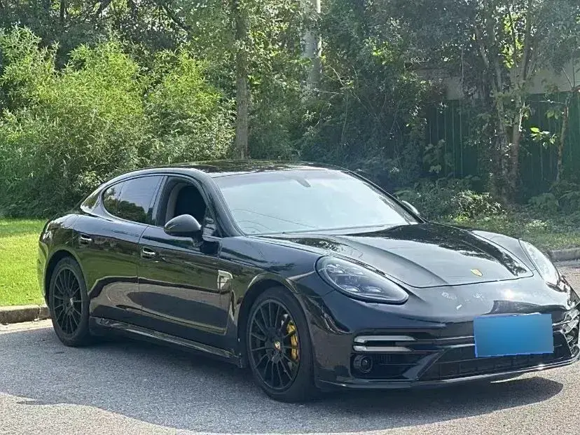 2014 Porsche Panamera 3.0T 320HP V6 7DCT