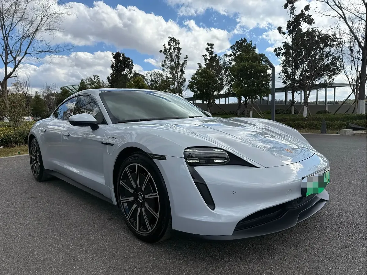 2022 Porsche Taycan 2AT BEV 79.2KWH,autocango,china used car exporter,china ev exporter,chinese used car exporter,chinese used ev exporter