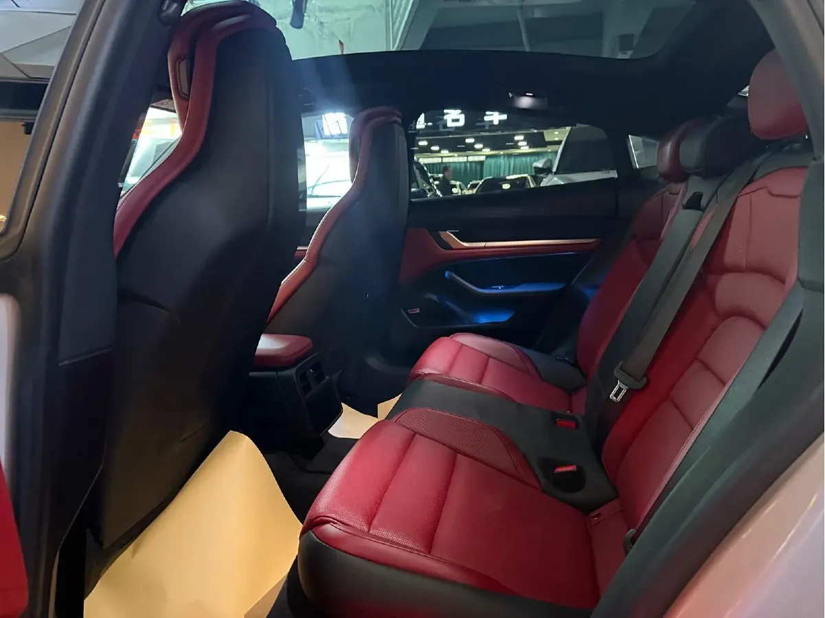 2022 Porsche Taycan 2AT BEV 79.2KWH,autocango,china used car exporter,china ev exporter,chinese used car exporter,chinese used ev exporter