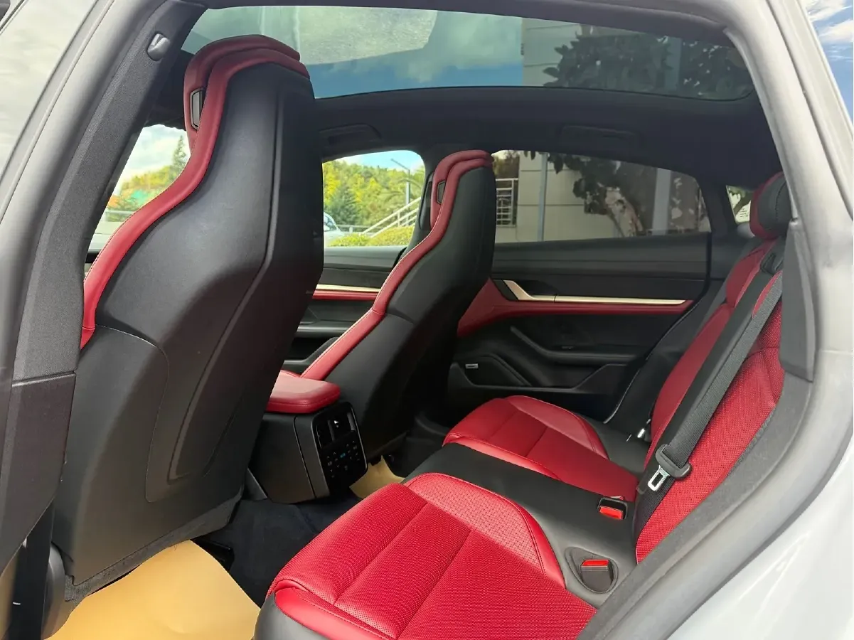 2022 Porsche Taycan 2AT BEV 79.2KWH,autocango,china used car exporter,china ev exporter,chinese used car exporter,chinese used ev exporter