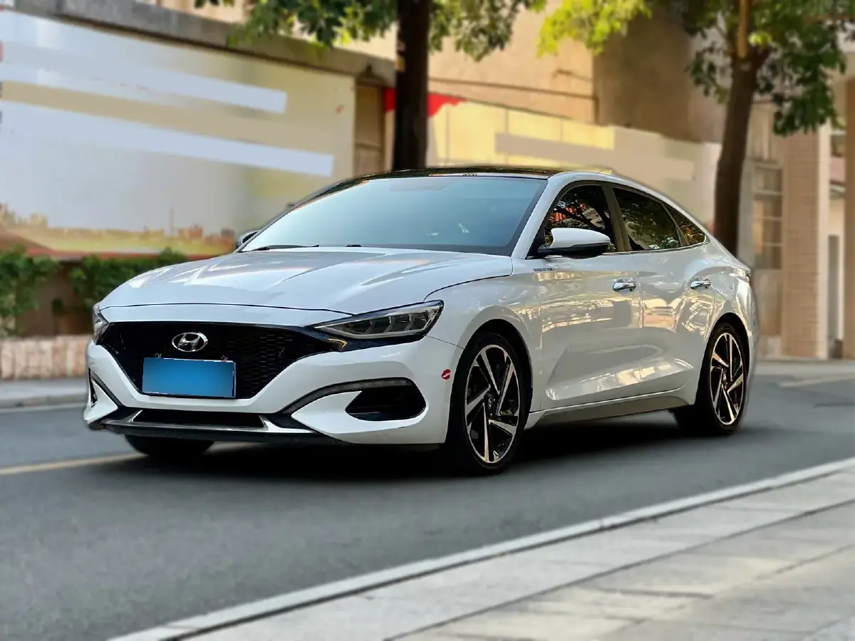 2019 Hyundai La Festa 1.6T 204HP L4 7DCT