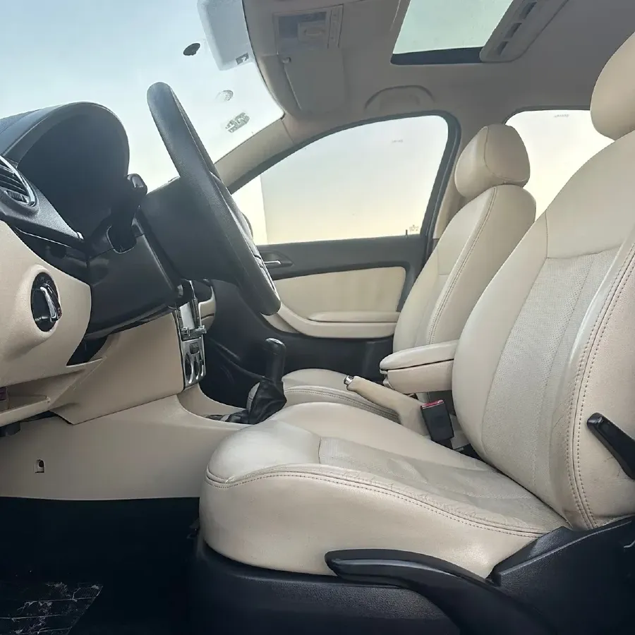 2011 Volkswagen Lavida 1.6L 105HP L4 5MT,autocango,china used car exporter,china ev exporter,chinese used car exporter,chinese used ev exporter