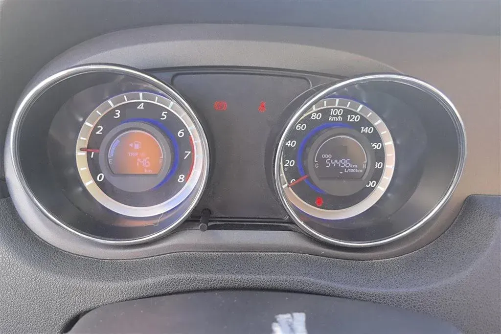 2013 Great Wall C30 1.5L 106HP L4 5MT,autocango,china used car exporter,china ev exporter,chinese used car exporter,chinese used ev exporter