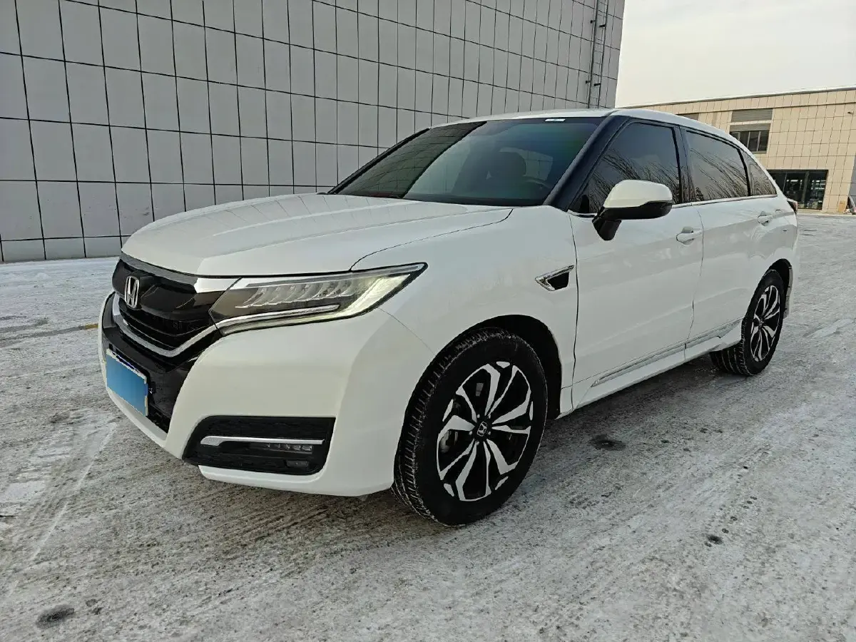 2017 Honda UR-V 1.5T 193HP L4 CVT