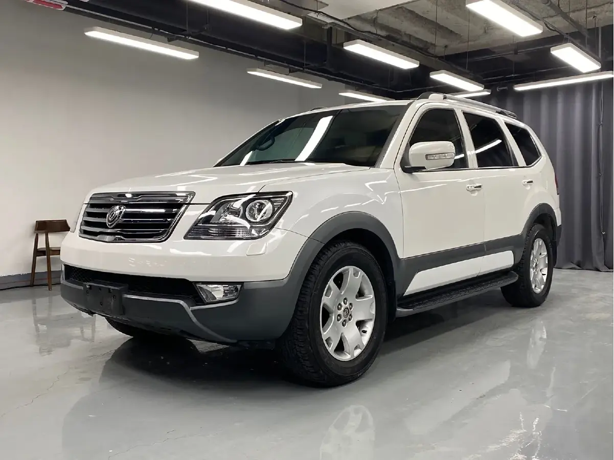 2013 Kia Borrego 3.8L 274HP V6 5AT