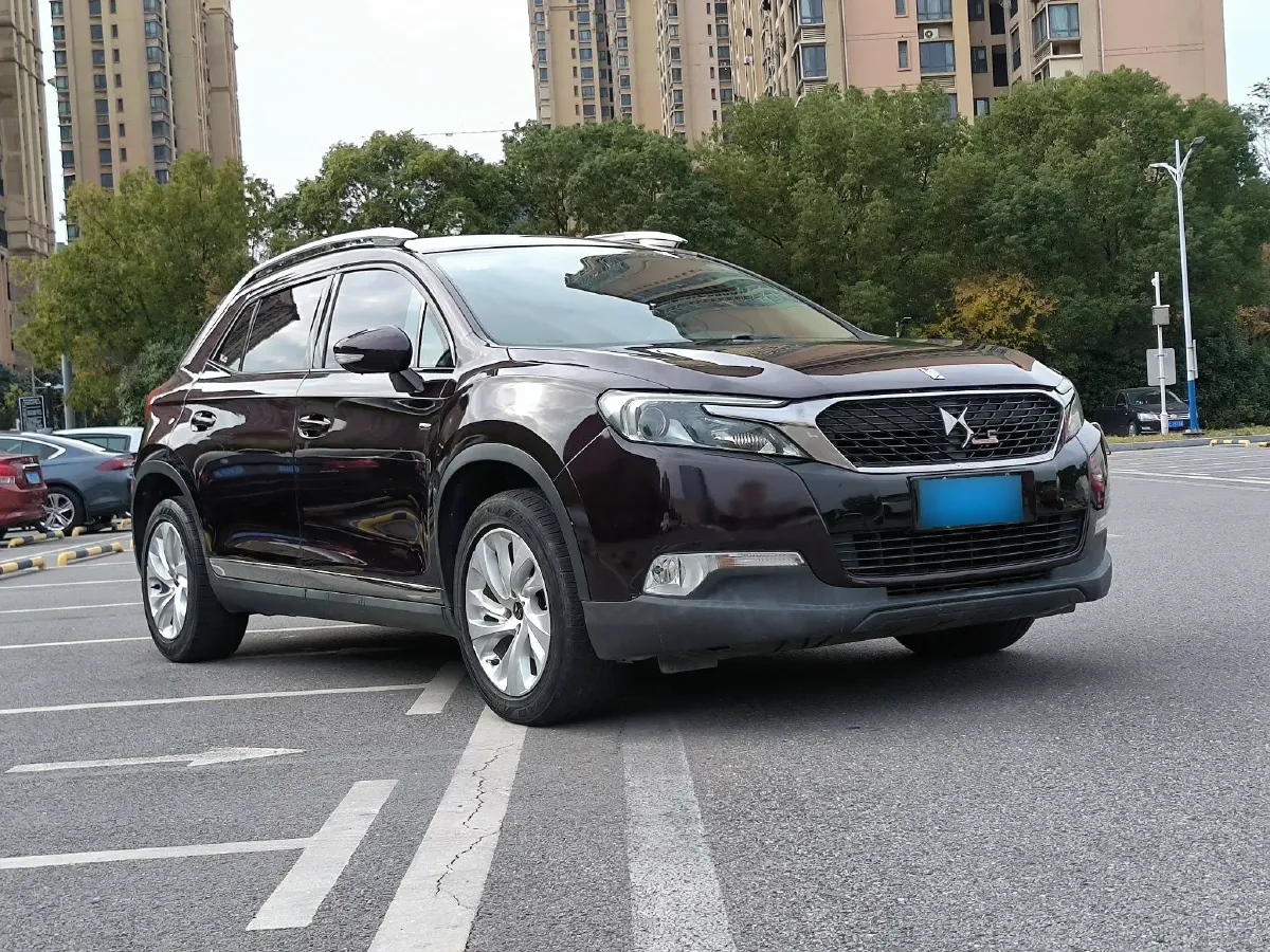 2014 DS 6 1.6T 167HP L4 6AT,autocango,china used car exporter,china ev exporter,chinese used car exporter,chinese used ev exporter