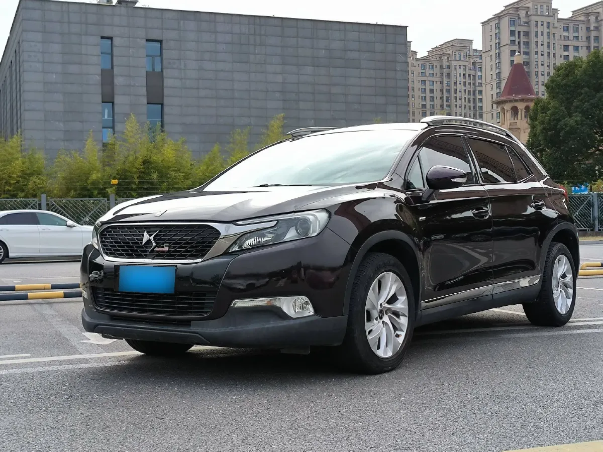 2014 DS 6 1.6T 167HP L4 6AT,autocango,china used car exporter,china ev exporter,chinese used car exporter,chinese used ev exporter