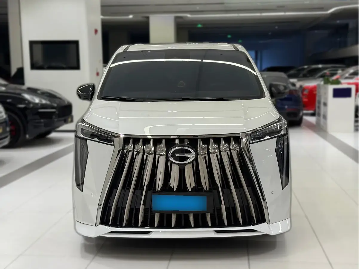 2023 GAC Trumpchi M8 2.0T 252HP L4 8AT