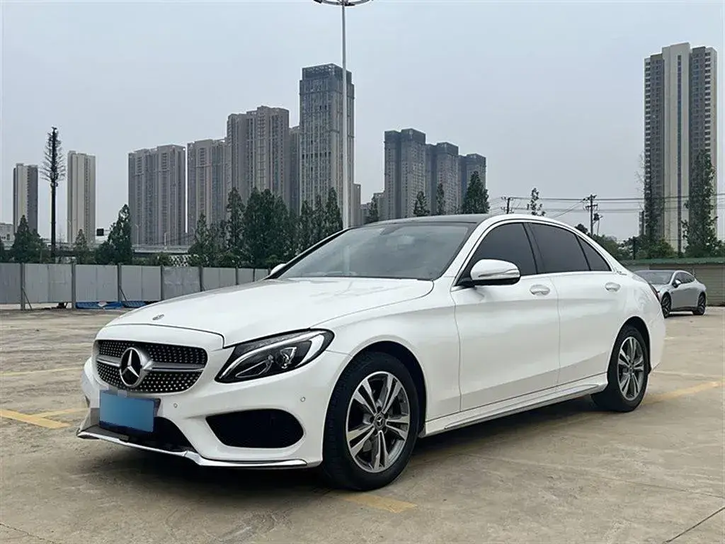2018 Mercedes-Benz C Class 2.0T 184HP L4 9AT