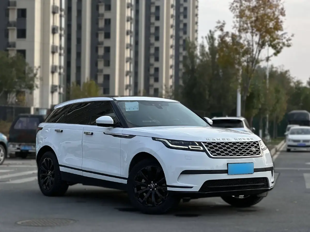 2018 Land Rover Range Rover Velar 2.0T 250HP L4 8AT