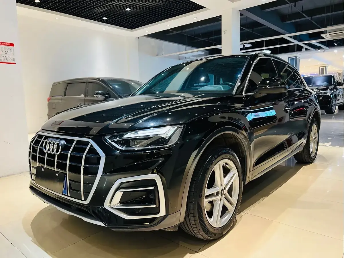2023 Audi Q5L 2.0T 190HP L4 7DCT