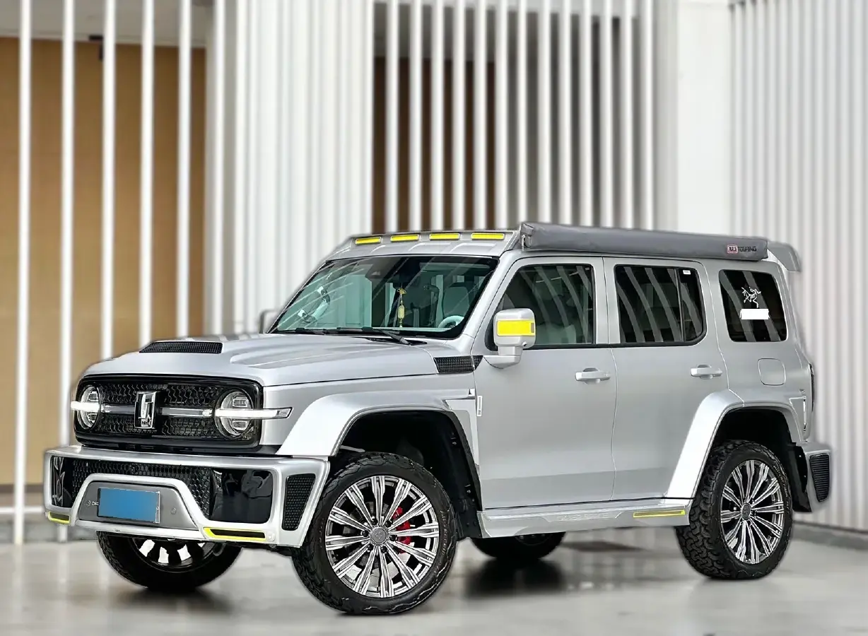 2021 Cyberspace 300 2.0T 227HP L4 8AT