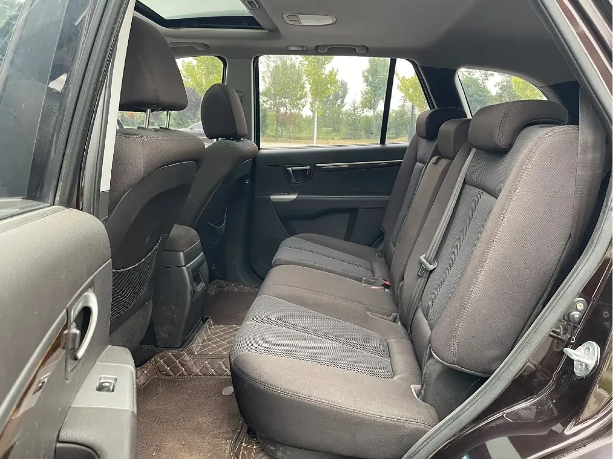 2011 Hyundai Santafe Classic 2.4L 174HP L4 6AT,autocango,china used car exporter,china ev exporter,chinese used car exporter,chinese used ev exporter