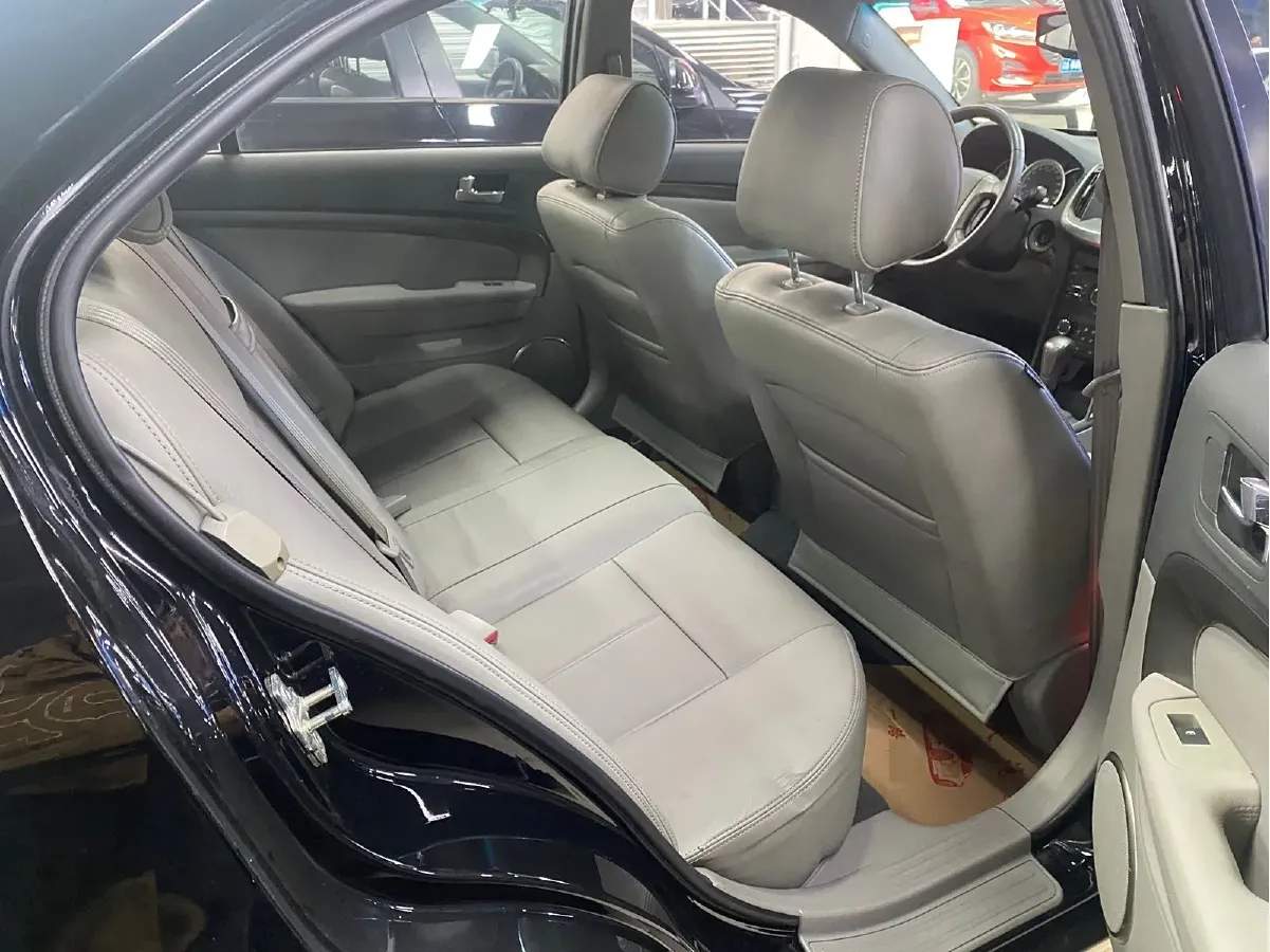 2013 Chevrolet Epica 1.8L 143HP L4 6AT,autocango,china used car exporter,china ev exporter,chinese used car exporter,chinese used ev exporter