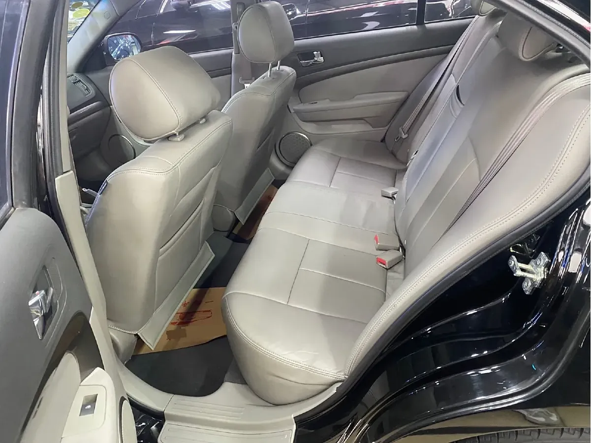 2013 Chevrolet Epica 1.8L 143HP L4 6AT,autocango,china used car exporter,china ev exporter,chinese used car exporter,chinese used ev exporter