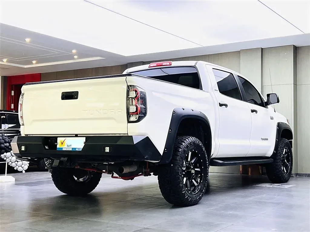 2014 Toyota Tundra 5.7L 386HP V8 6AT,autocango,china used car exporter,china ev exporter,chinese used car exporter,chinese used ev exporter