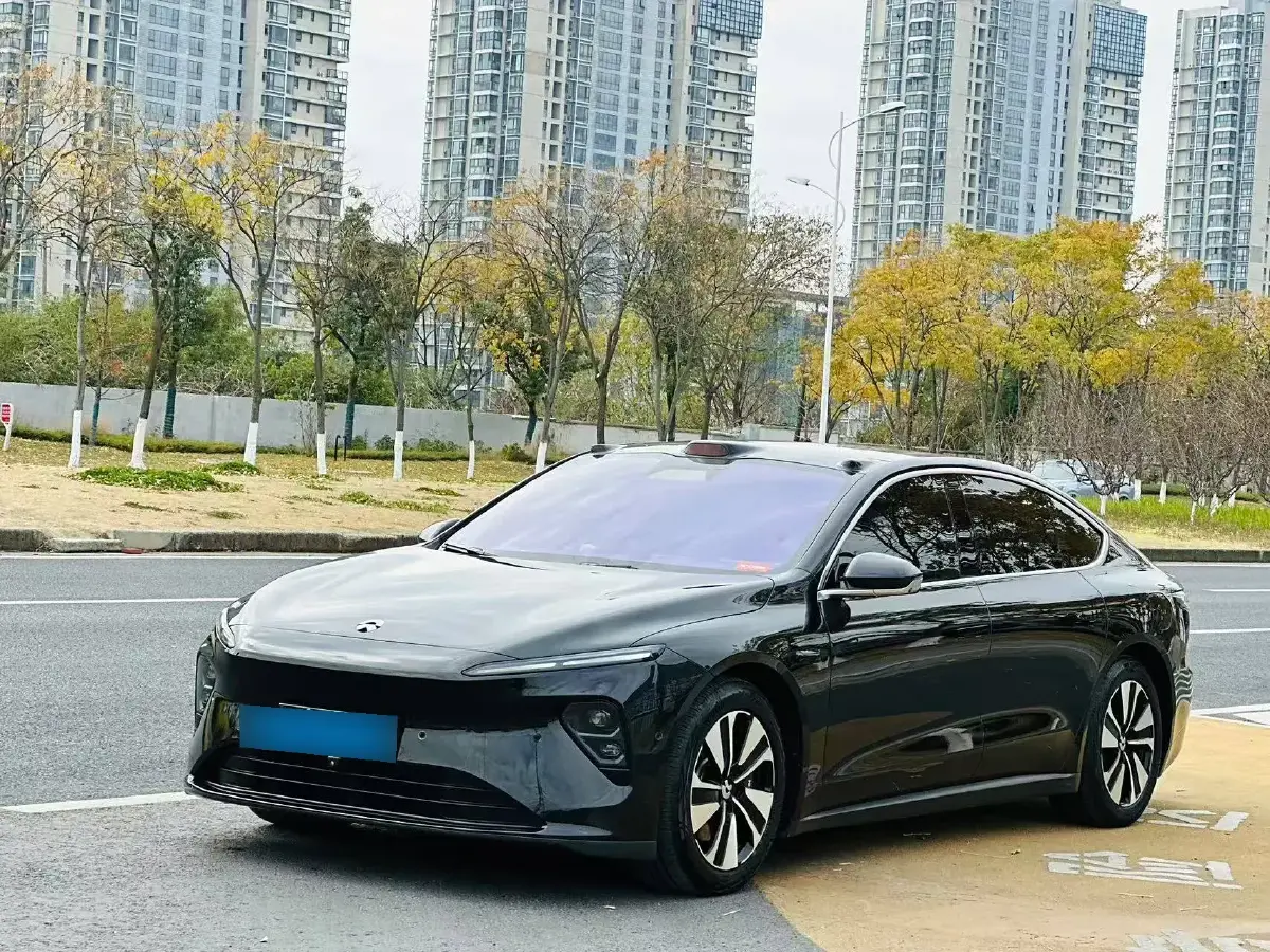 2022 NIO ET7 BEV 75KWH