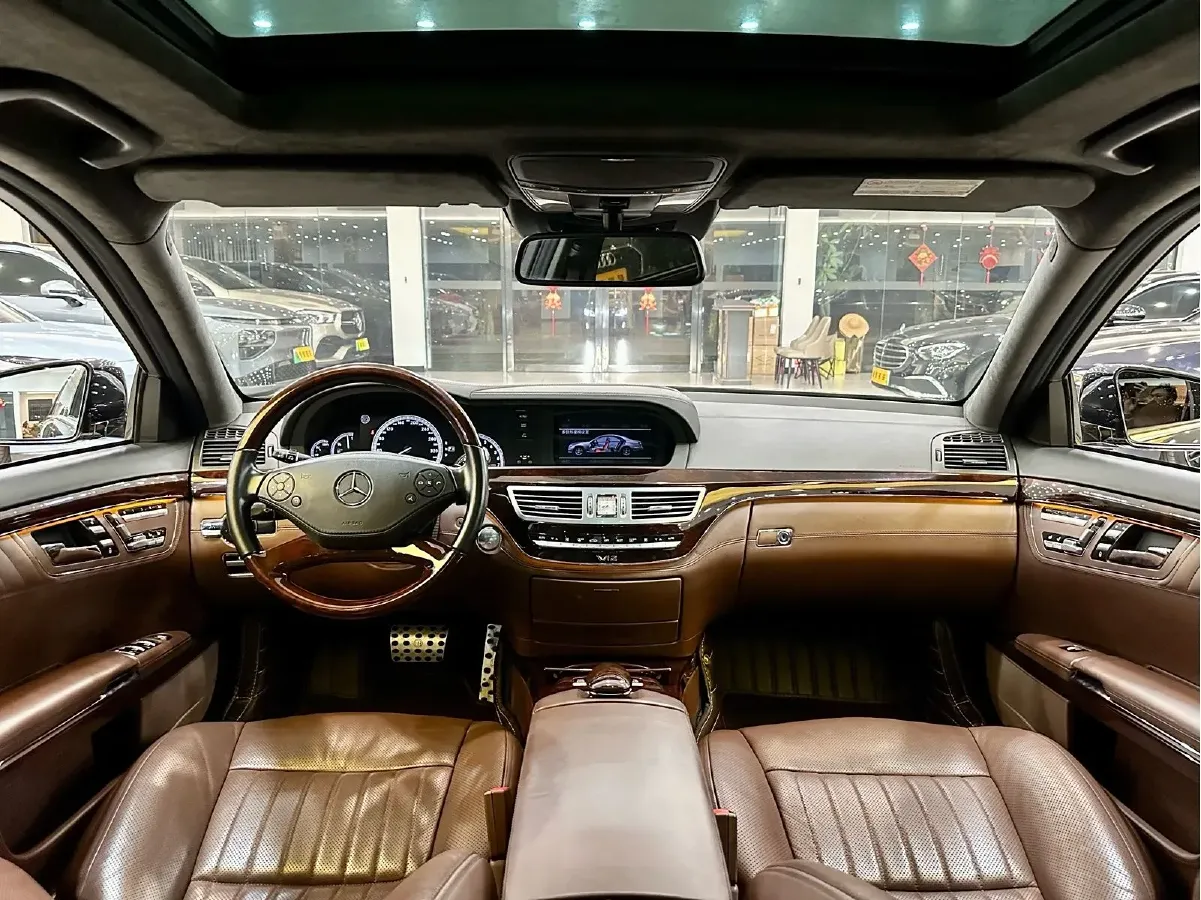 2011 Brabus S Class 5.5T 517HP V12 5AT,autocango,china used car exporter,china ev exporter,chinese used car exporter,chinese used ev exporter