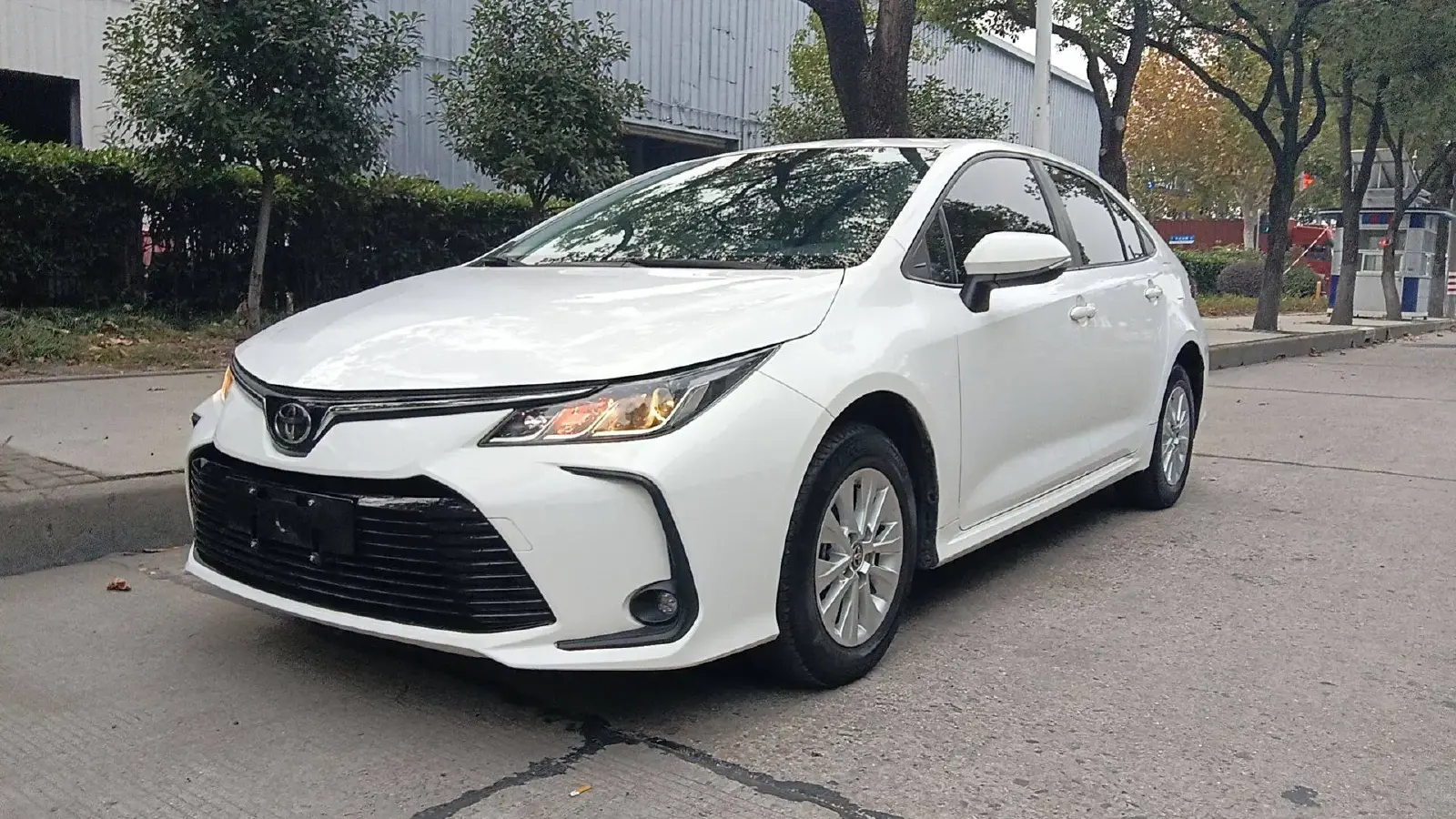 2019 Toyota Corolla 1.2T 116HP L4 CVT