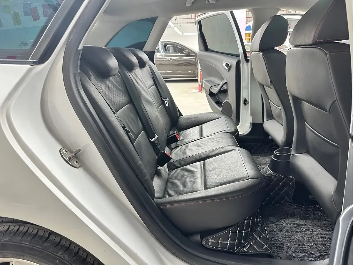 2013 Seat Ibiza 1.4T 150HP L4 7DCT,autocango,china used car exporter,china ev exporter,chinese used car exporter,chinese used ev exporter