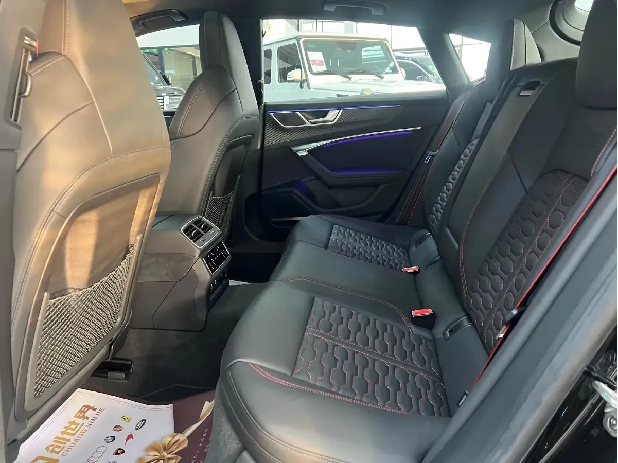 2024 Audi RS 7 4.0T 630HP V8 8AT,autocango,china used car exporter,china ev exporter,chinese used car exporter,chinese used ev exporter