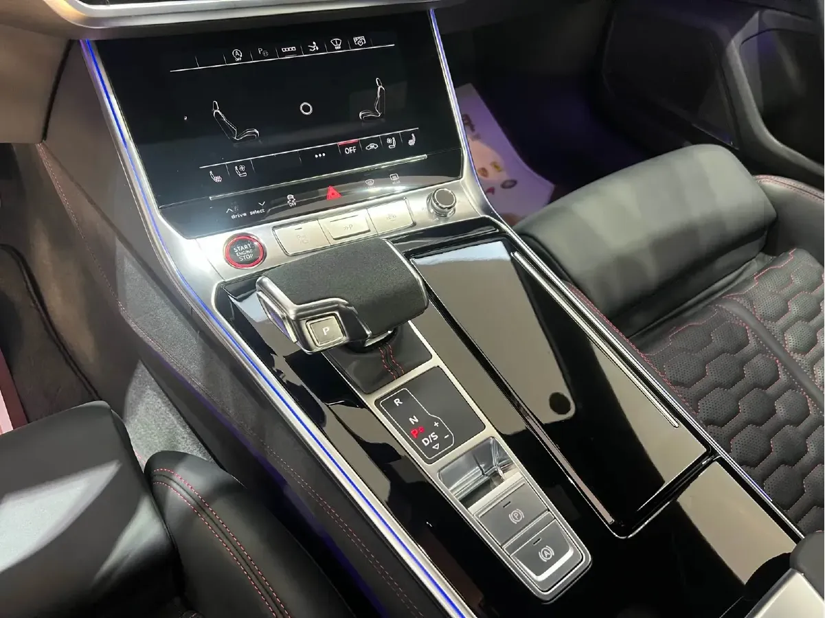 2024 Audi RS 7 4.0T 630HP V8 8AT,autocango,china used car exporter,china ev exporter,chinese used car exporter,chinese used ev exporter