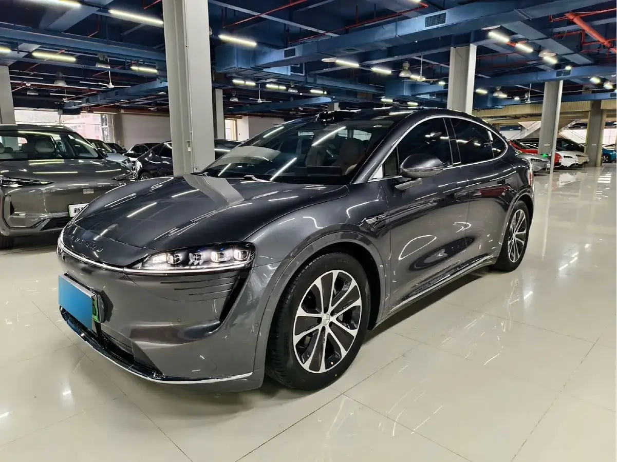 2024 HIMA M9 BEV 100KWH