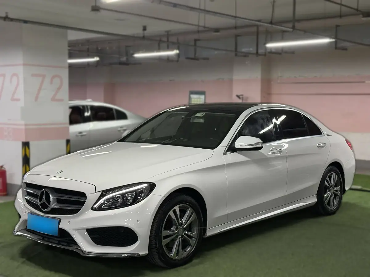 2017 Mercedes-Benz C Class 2.0T 184HP L4 7AT