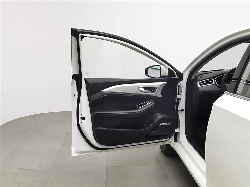 2021 Rising Auto ER6 BEV 69.9KWH,autocango,china used car exporter,china ev exporter,chinese used car exporter,chinese used ev exporter