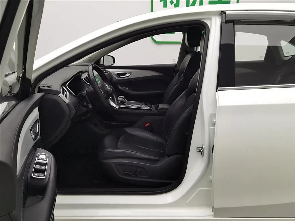 2021 Rising Auto ER6 BEV 69.9KWH,autocango,china used car exporter,china ev exporter,chinese used car exporter,chinese used ev exporter