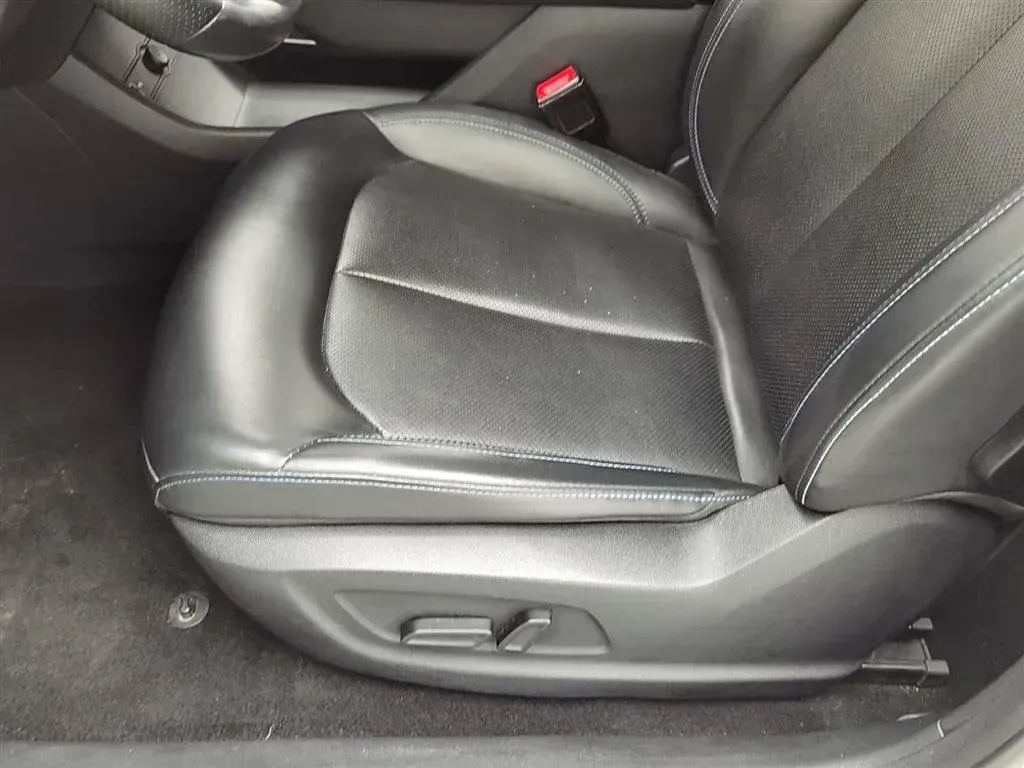 2021 Rising Auto ER6 BEV 69.9KWH,autocango,china used car exporter,china ev exporter,chinese used car exporter,chinese used ev exporter