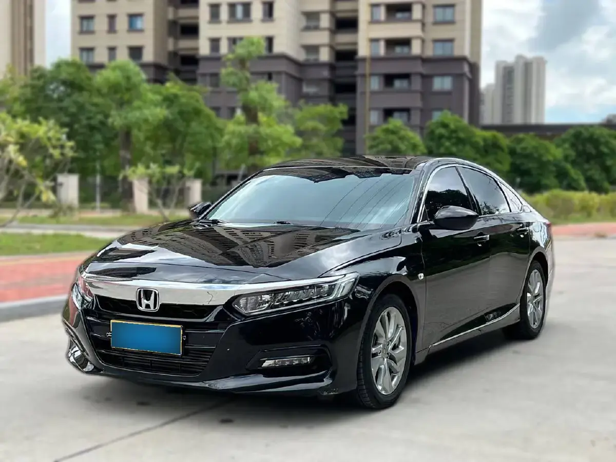 2018 Honda Accord 1.5T 177HP L4 CVT