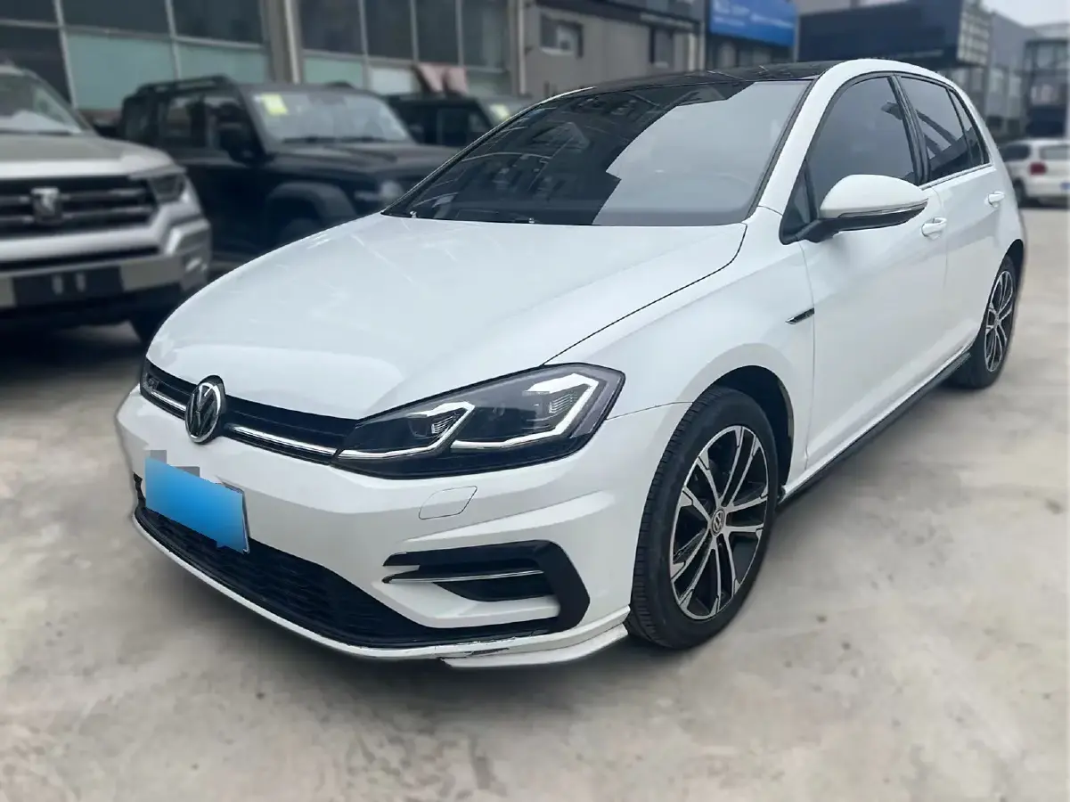 2018 Volkswagen Golf 1.4T 150HP L4 7DCT