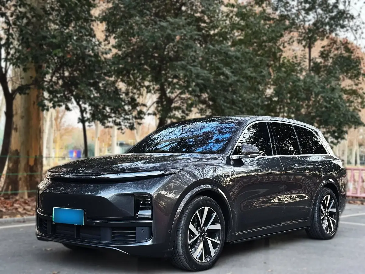 2023 Li L8 Range Extended 154HP REEV 40.9KWH