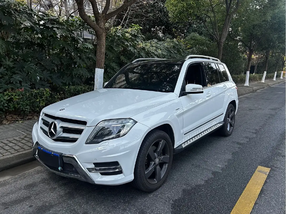 2015 Mercedes-Benz GLK Class 2.0T 211HP L4 7AT