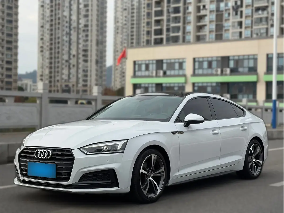 2019 Audi A5 2.0T 190HP L4 7DCT