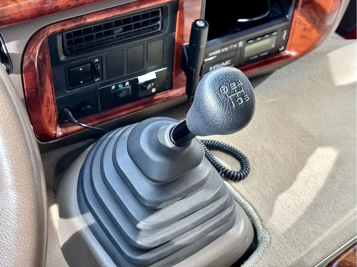 2013 Toyota Coaster 4.0L 232HP V6 5MT,autocango,china used car exporter,china ev exporter,chinese used car exporter,chinese used ev exporter